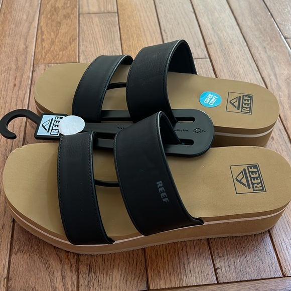 Reef Shoes - REEF Women's Hali Hi 2 Bar Sandals